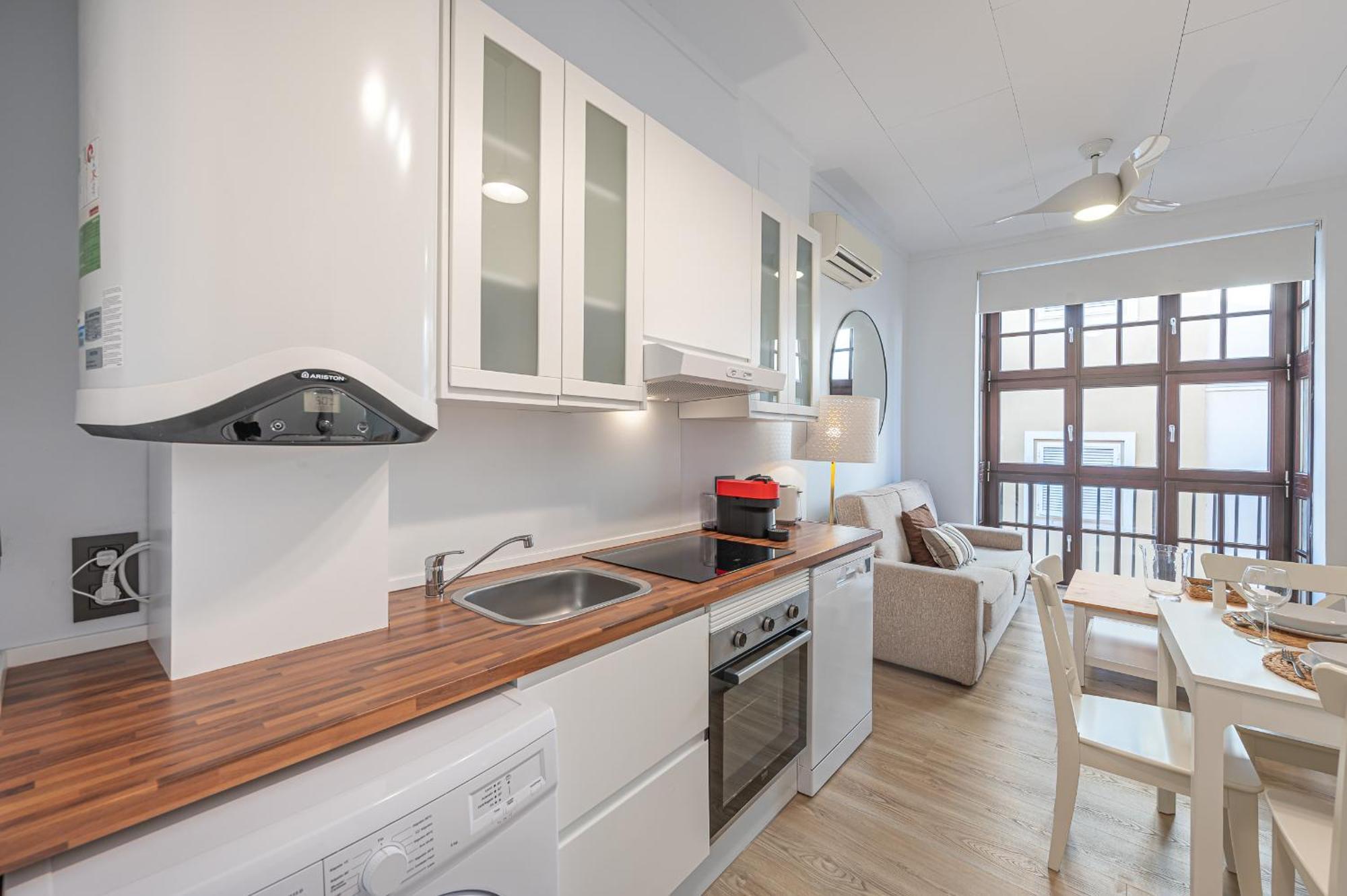 Dona Elvira Carreteria Apartamento Málaga Exterior foto