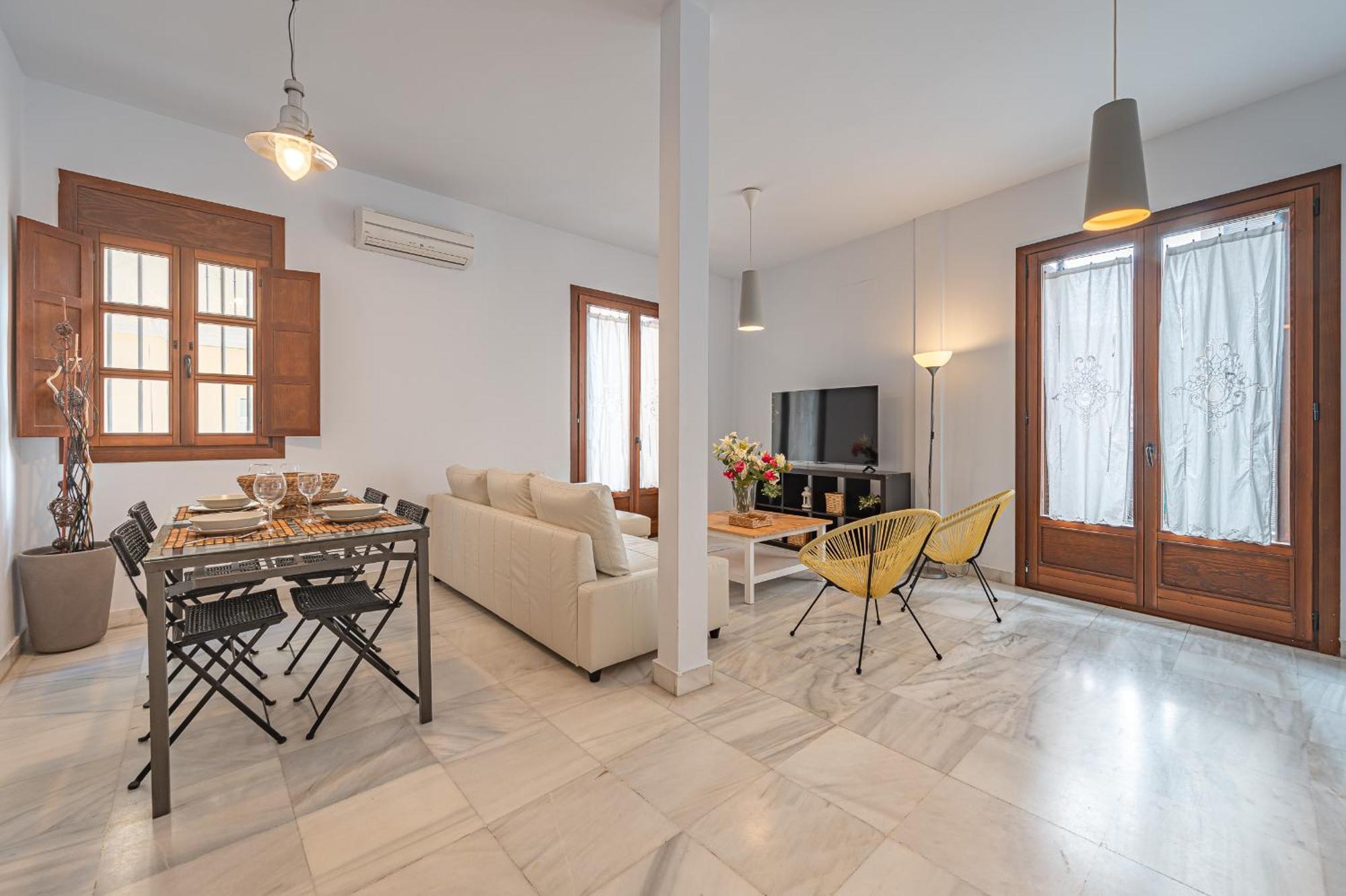 Dona Elvira Carreteria Apartamento Málaga Exterior foto