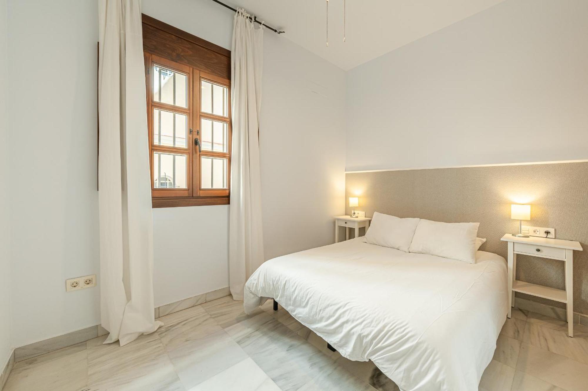 Dona Elvira Carreteria Apartamento Málaga Exterior foto